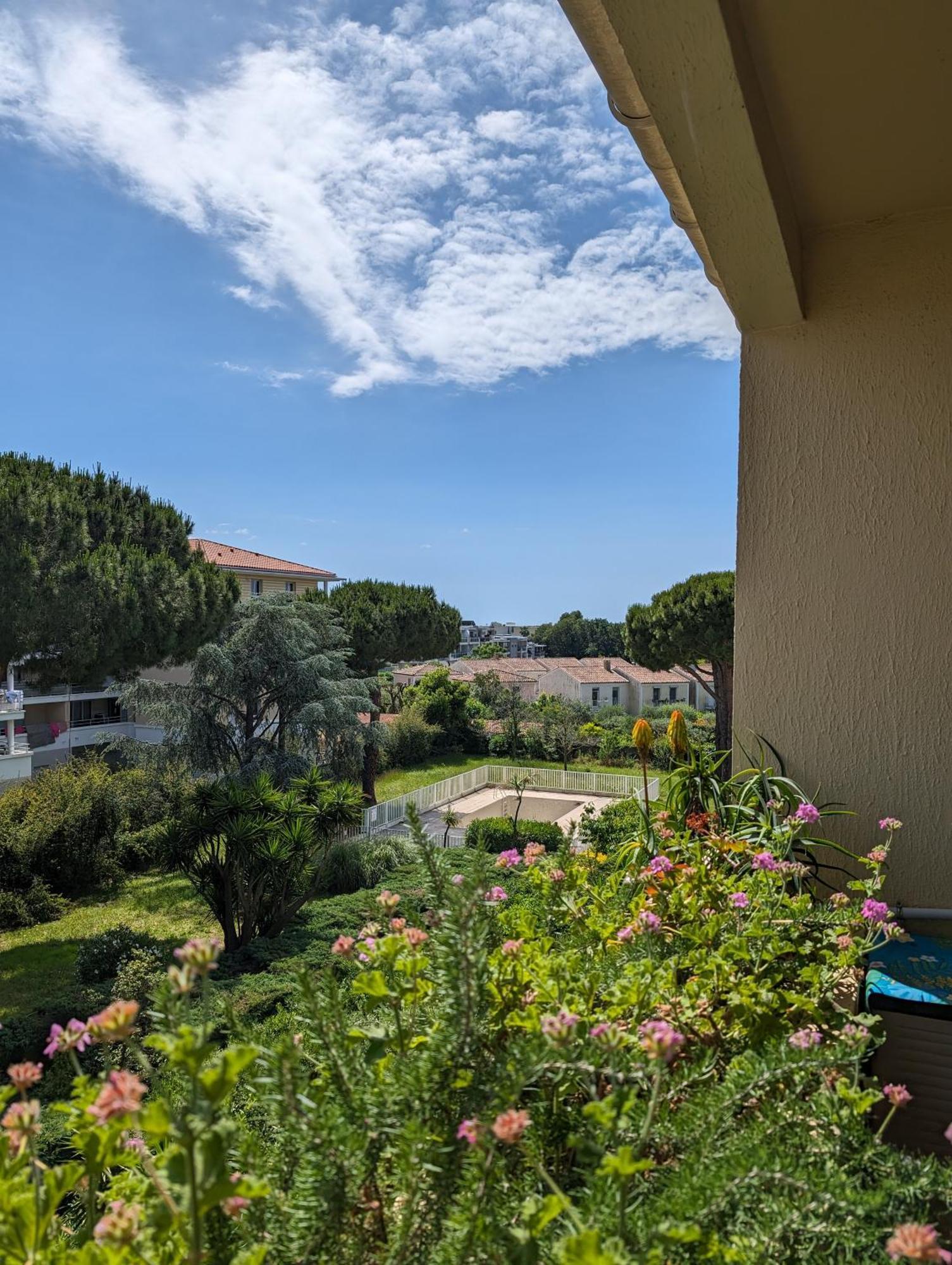 Studio Calme Dernier Etage Antibes Ngoại thất bức ảnh